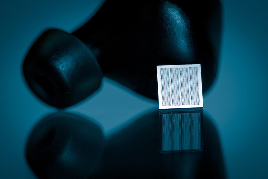 MEMS MICROSPEAKERS FOR THE FUTURE OF THE MOBILE INTERNET